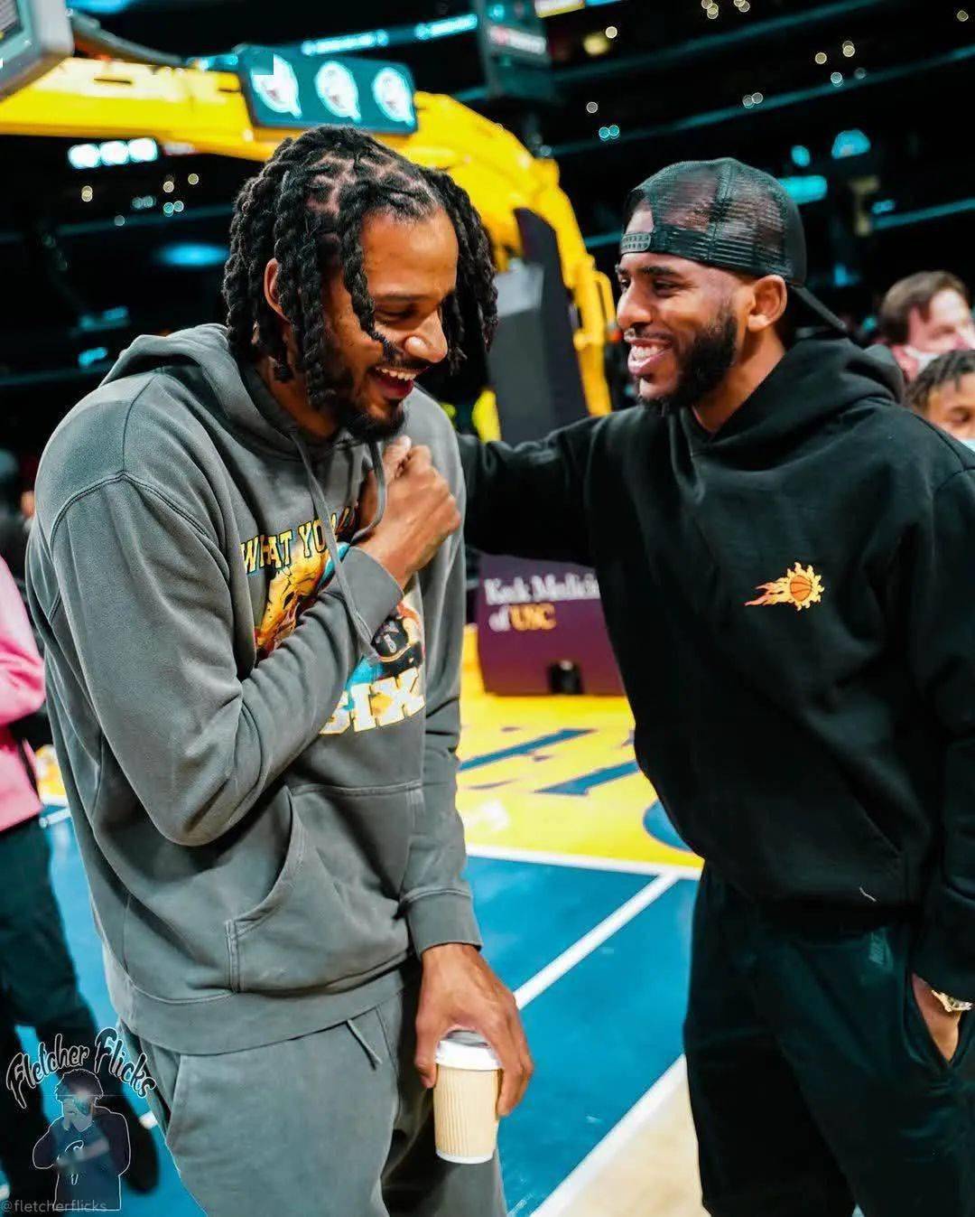 九游游戏平台-TES教练压力巨大！，科维托娃遭遇七持续失利观众掌声雷动(科维托娃个人资料)