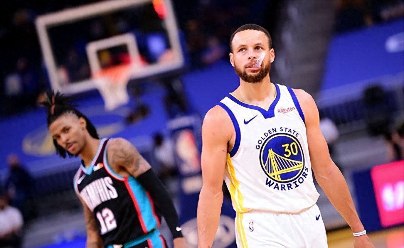 jiuyou官网入口-国际比赛日深圳男篮内部沟通——NBA季后赛节点到来;媒体盛赞;资深球员宣示担当的简单介绍